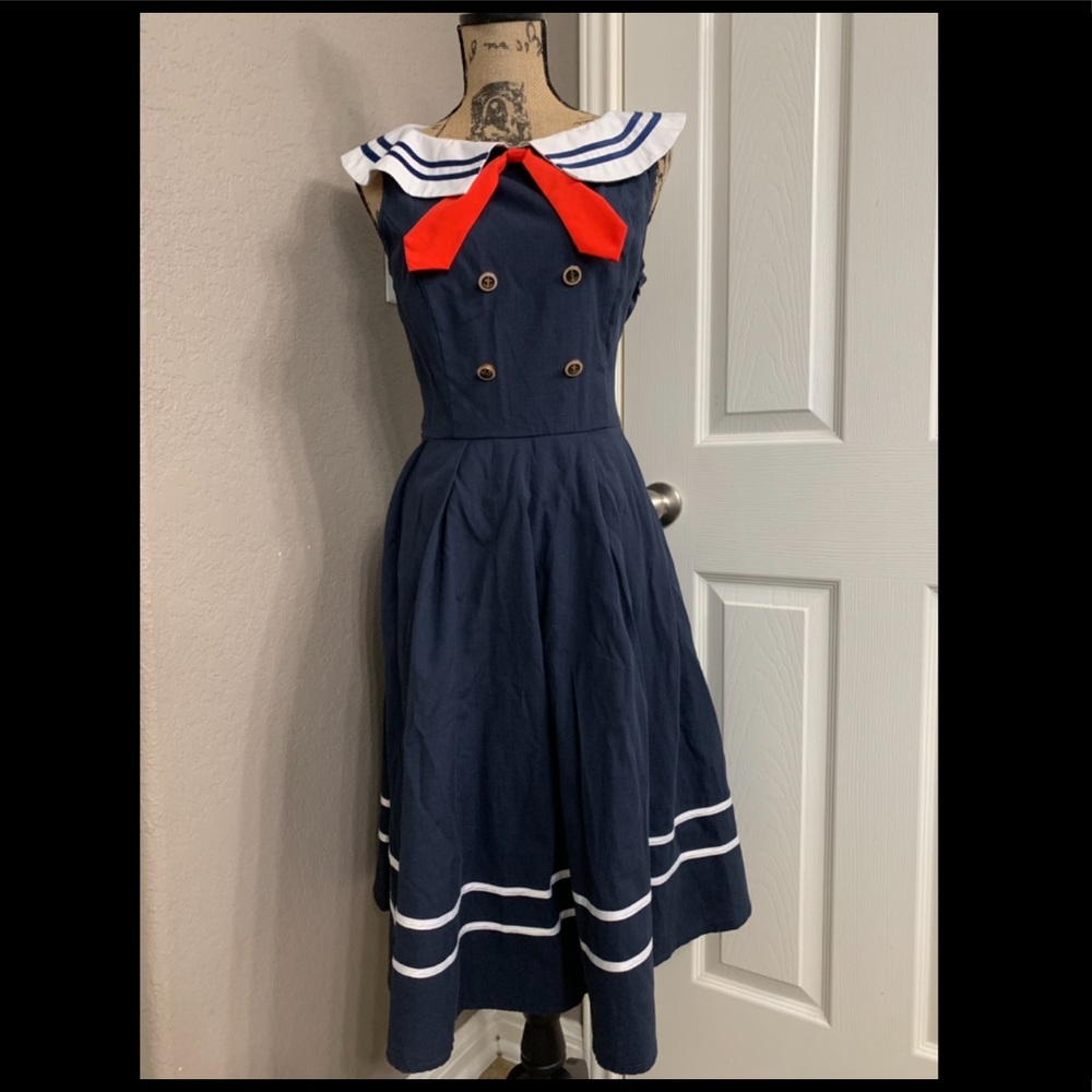 50’s style sailor/marine dress 👗